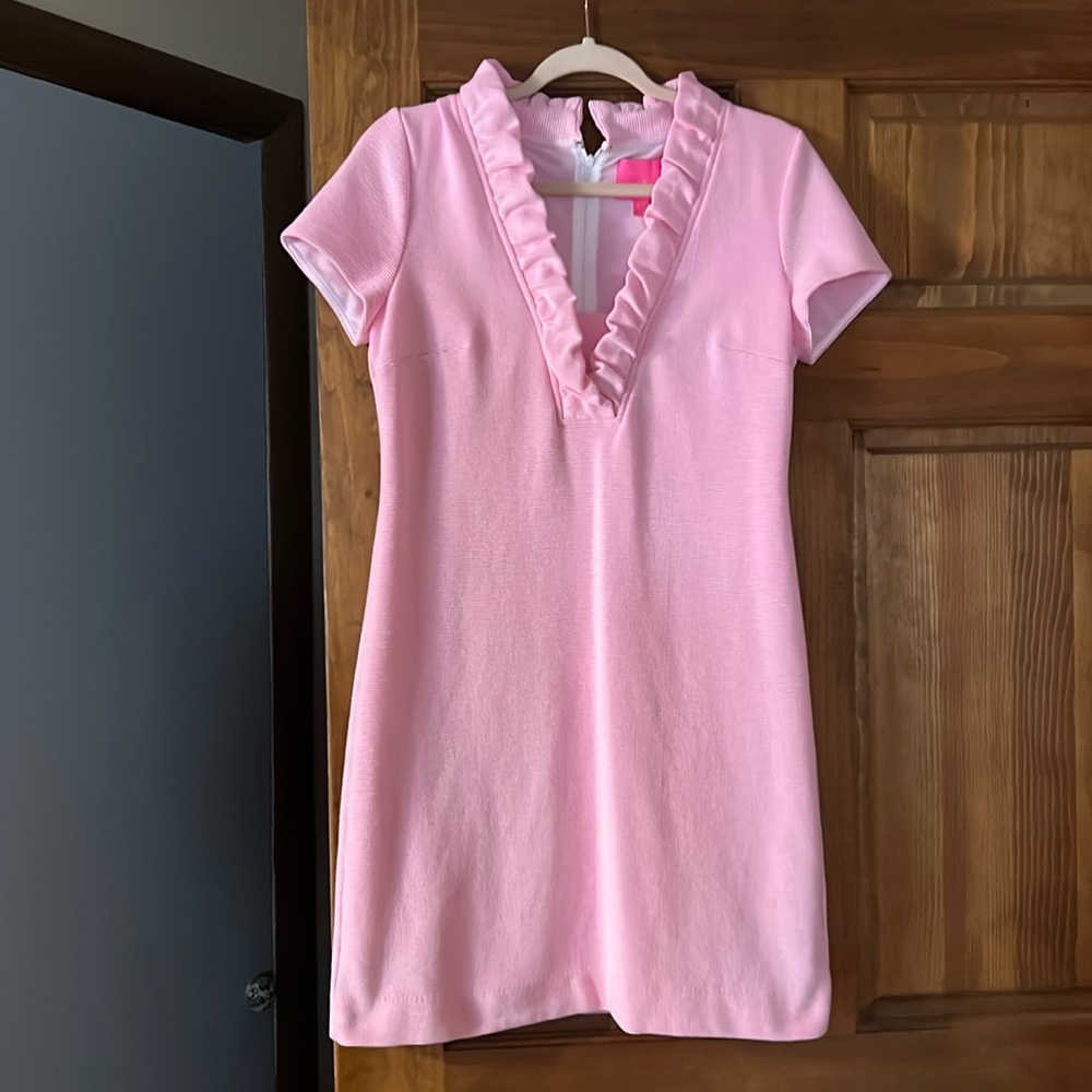 EUC Lilly Pulitzer size M